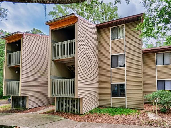 105 SE 16TH AVENUE , Unit N103, GAINESVILLE, FL 32601
