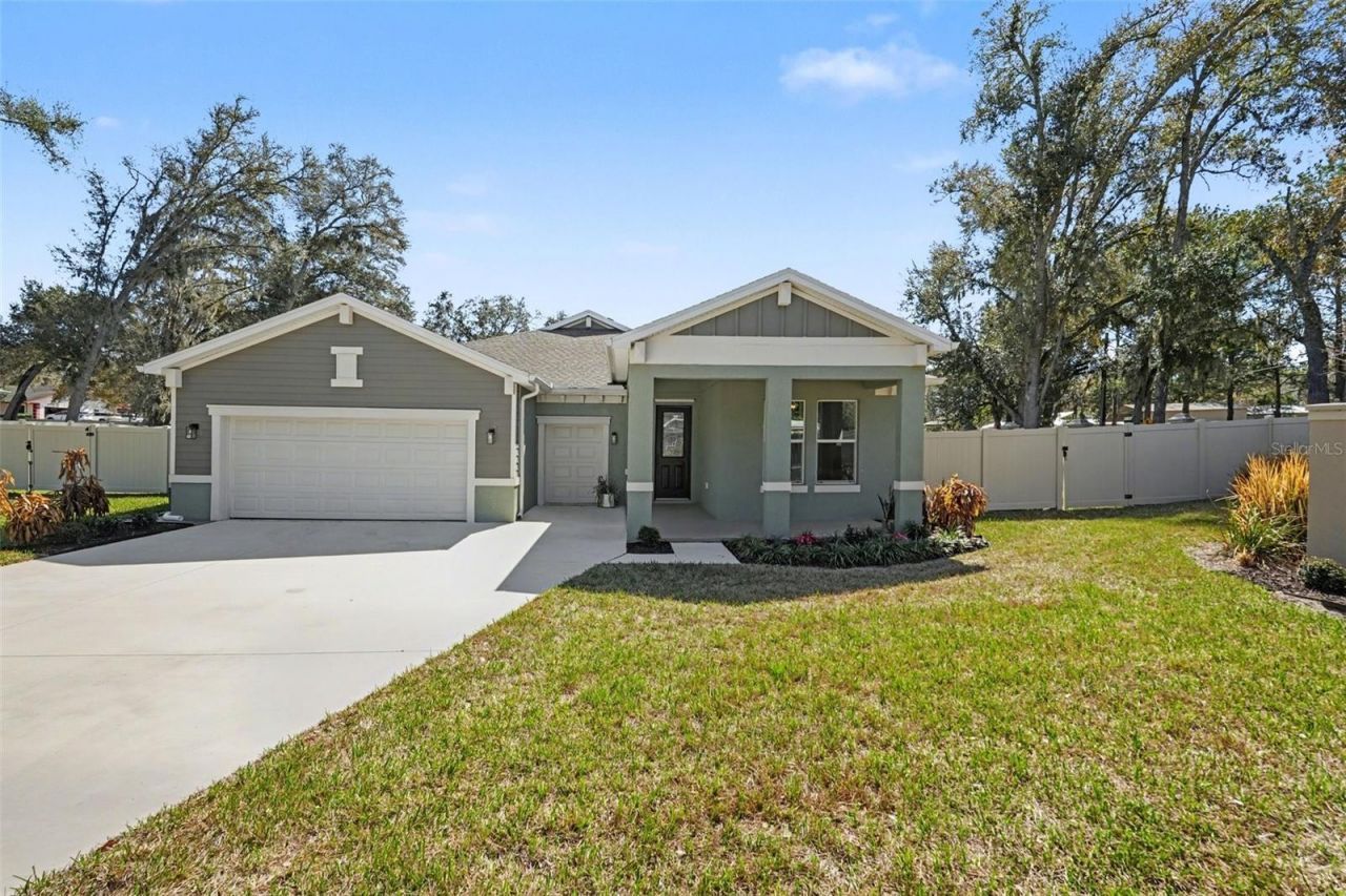 30008 Vienna Woods Lane, Wesley Chapel, FL 33545 Main Photo