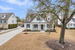 130 Berkshire Drive photo 4