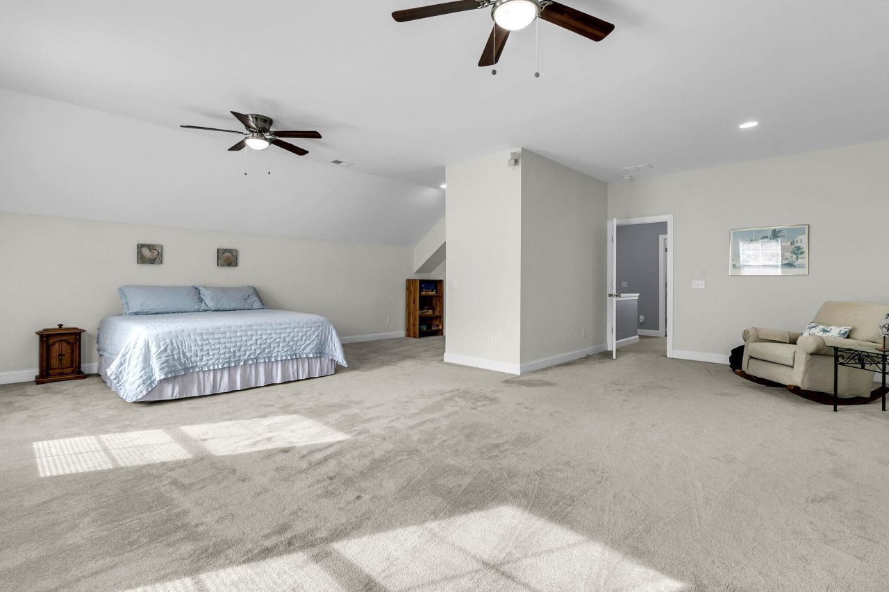 130 Berkshire Drive Photo 45