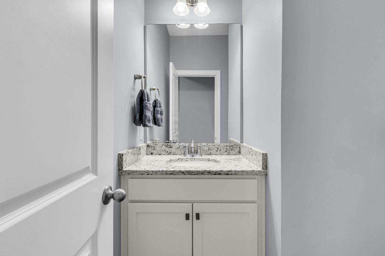 130 Berkshire Drive Photo 49