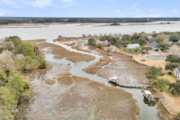 130 Berkshire Drive photo 4