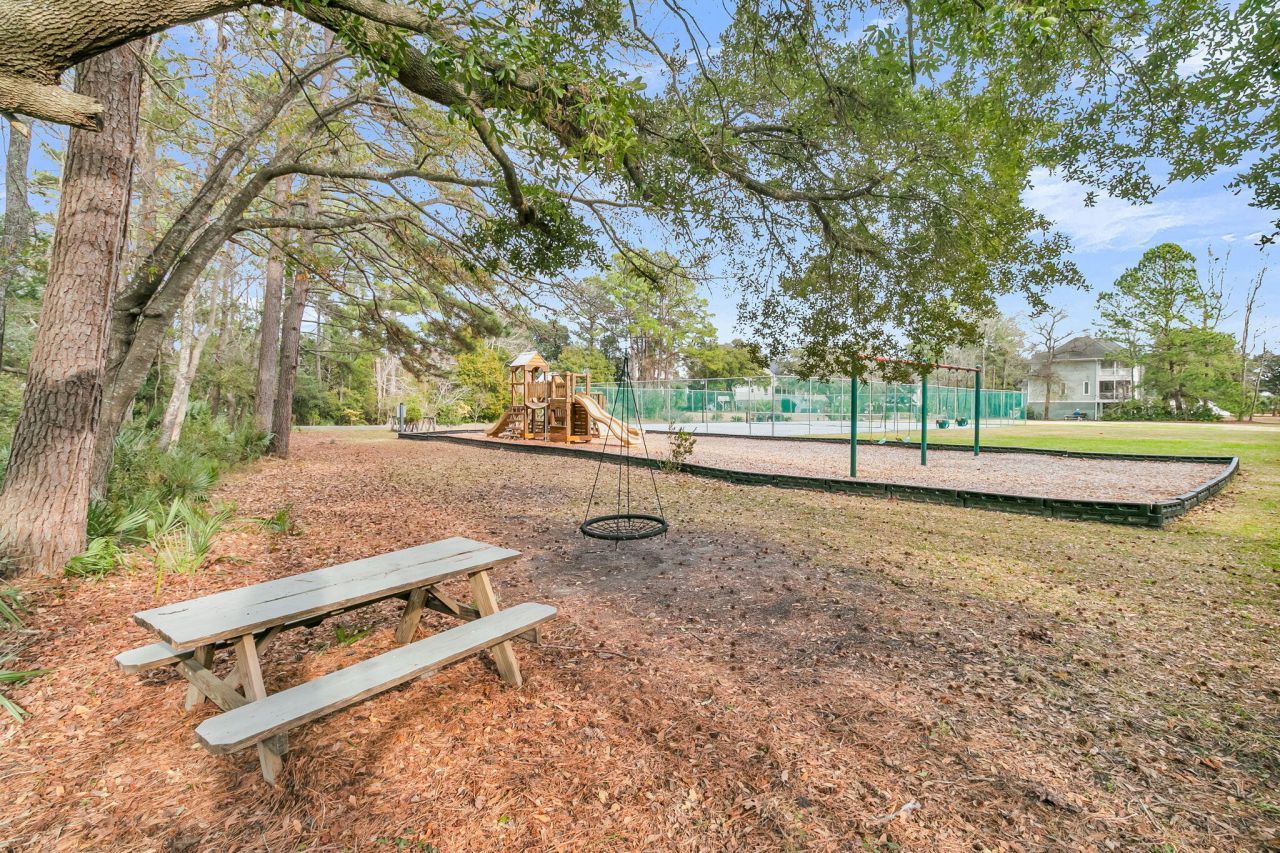 130 Berkshire Drive Photo 68