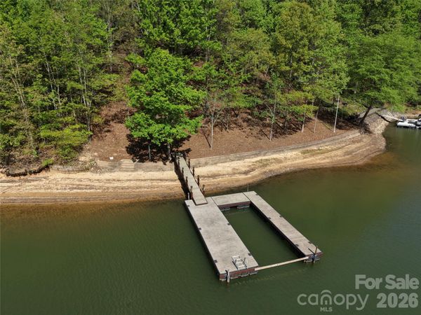 163 High Lake Drive, Statesville, NC 28677