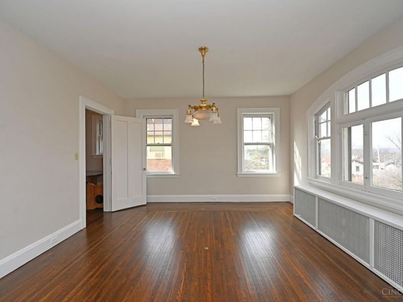 741 Red Bud Avenue, Cincinnati, OH 45229 Photo 12