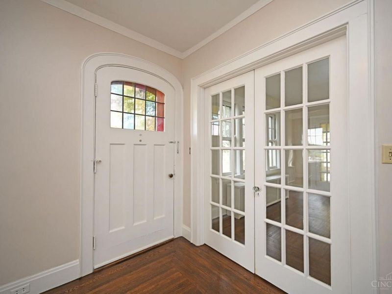 741 Red Bud Avenue, Cincinnati, OH 45229 Photo 5