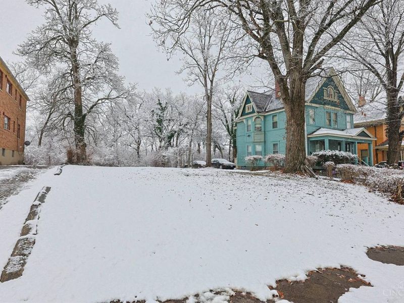 533 Camden Avenue, Cincinnati, OH 45229 Photo 1