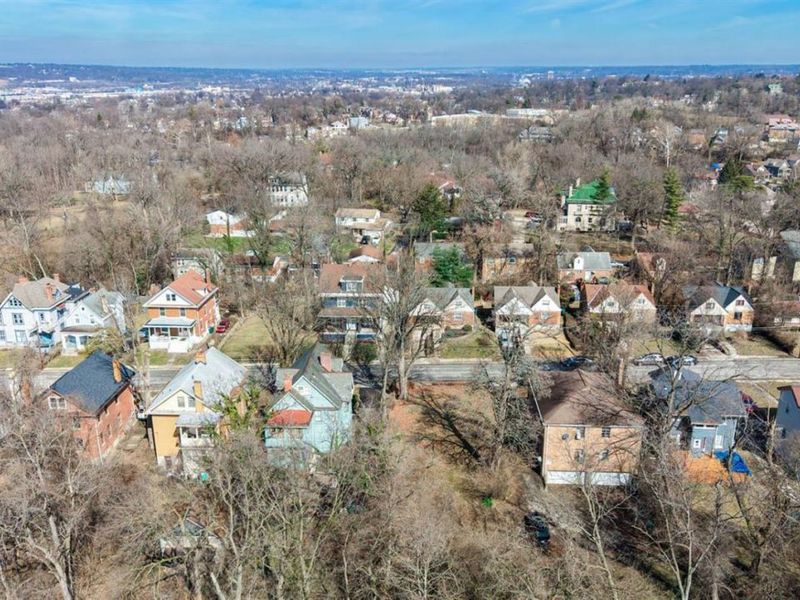 533 Camden Avenue, Cincinnati, OH 45229 Photo 11