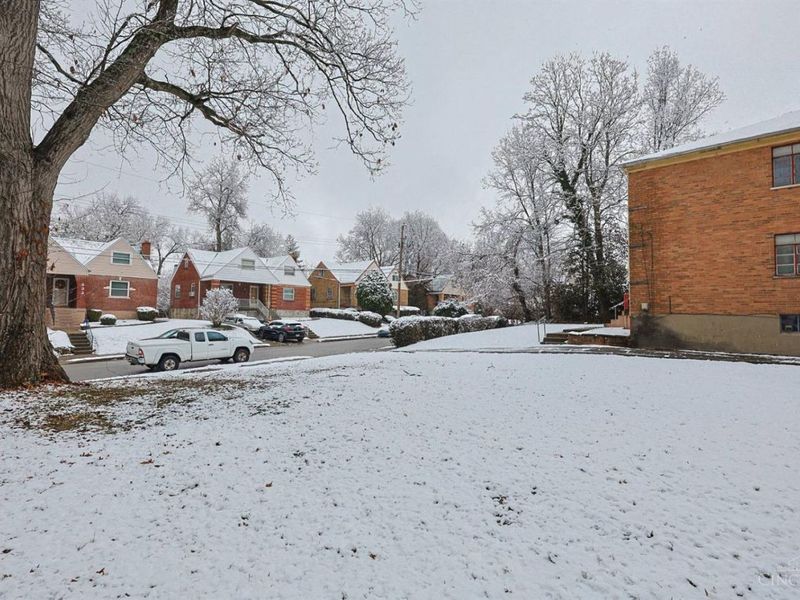 533 Camden Avenue, Cincinnati, OH 45229 Photo 6