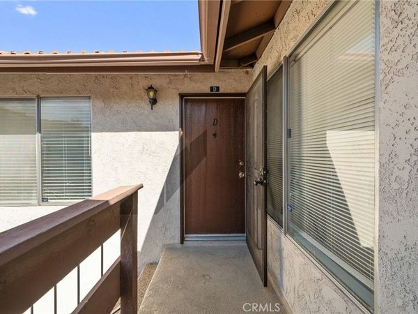 1305 Brentwood Circle, Unit D, Corona, CA 92882