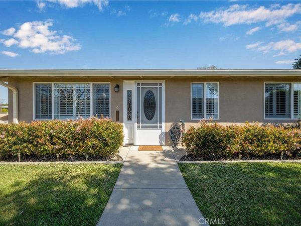 1320 Knollwood Road, Unit 42F, Seal Beach, CA 90740