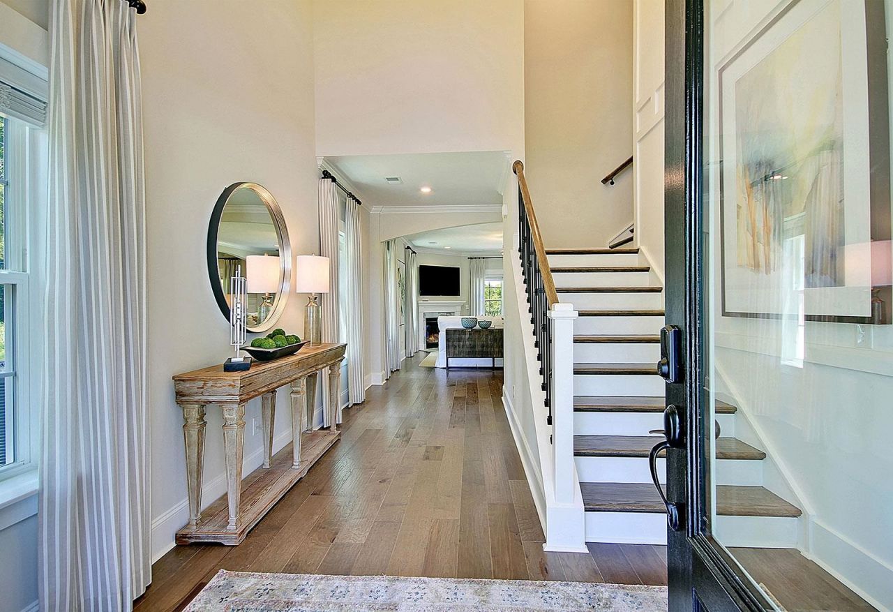 3170 Visionary Dr. Photo 2