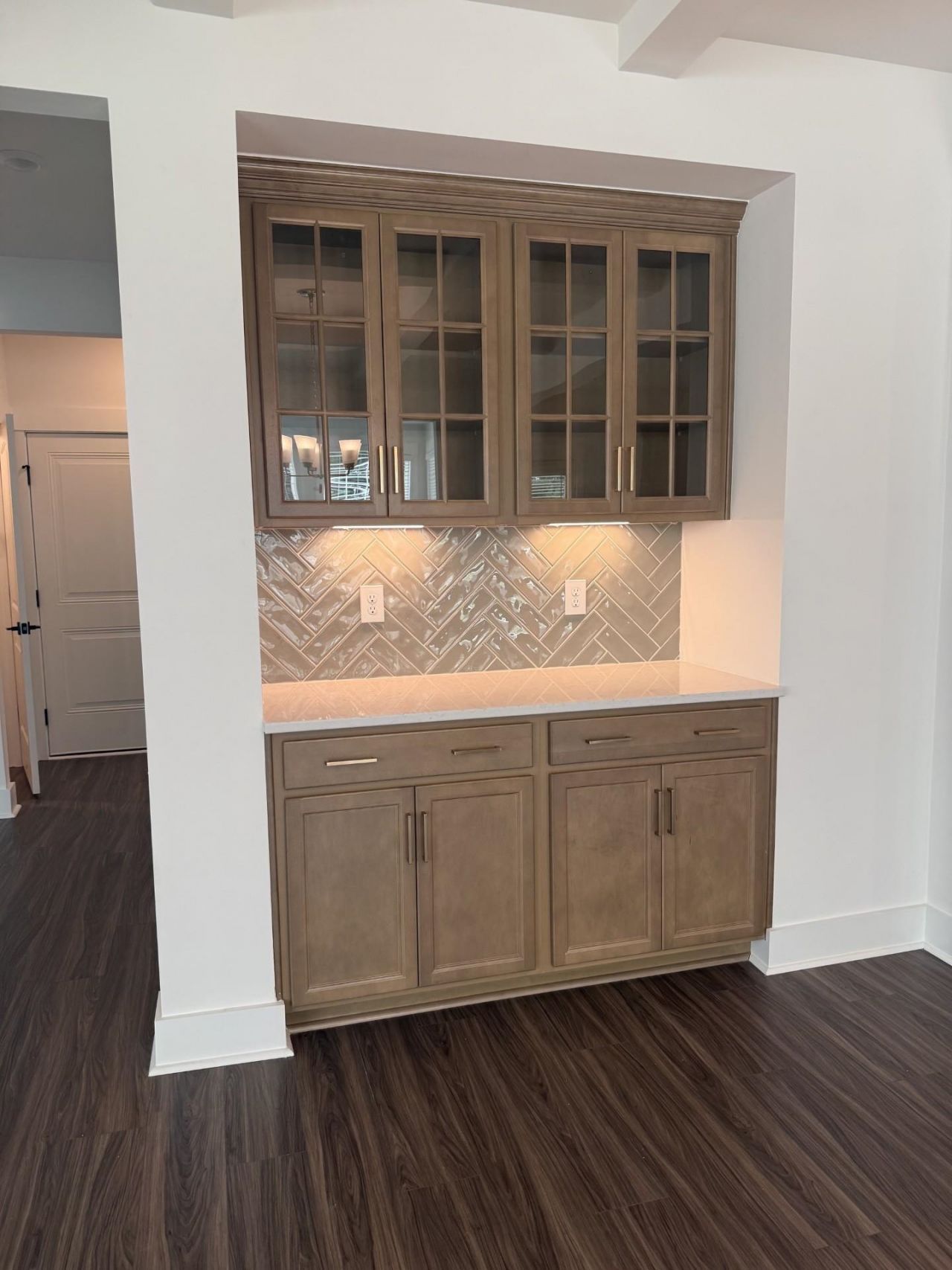 3170 Visionary Dr. Photo 7