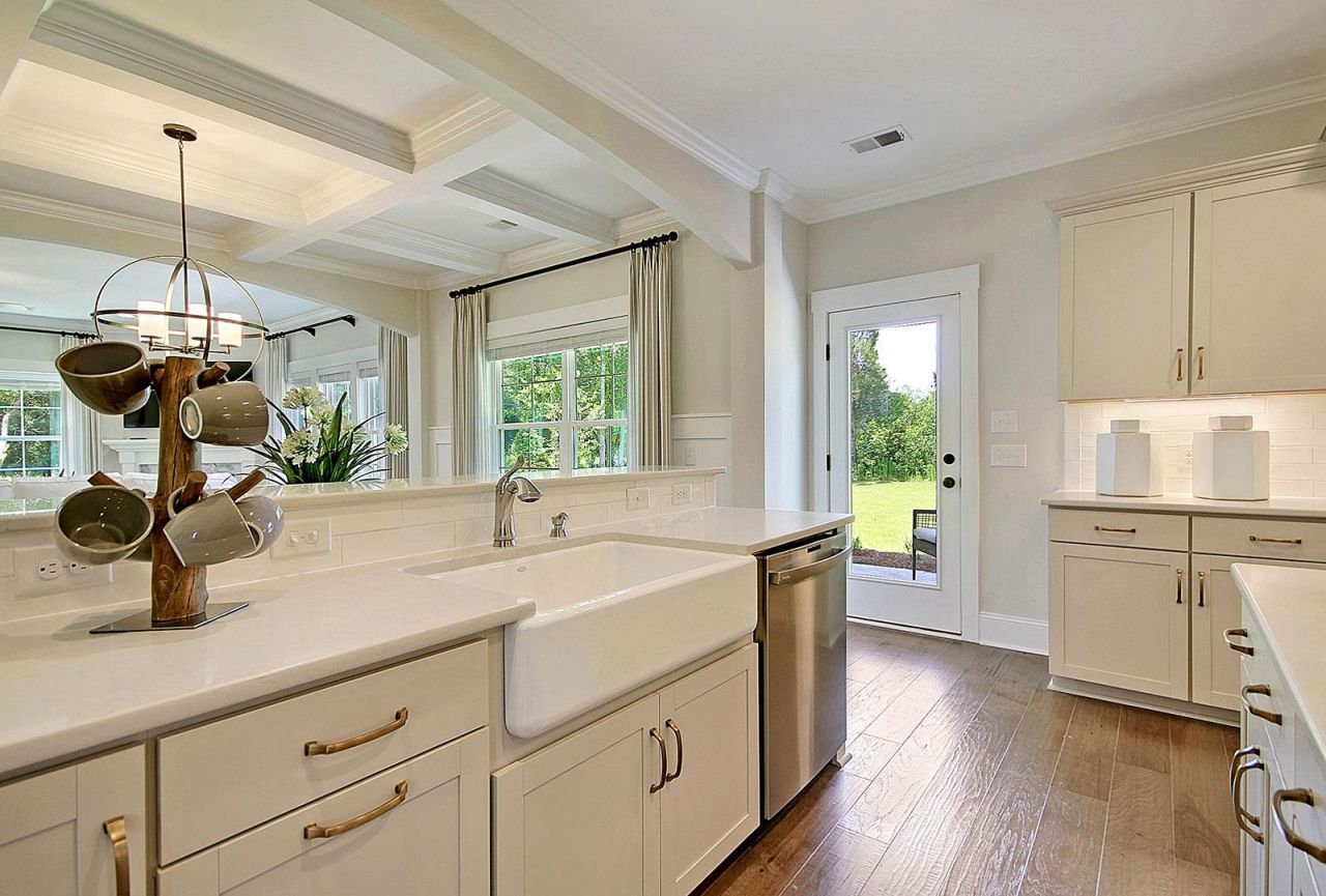 3170 Visionary Dr. Photo 9