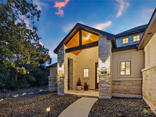 462 Curvatura , New Braunfels, TX 78132