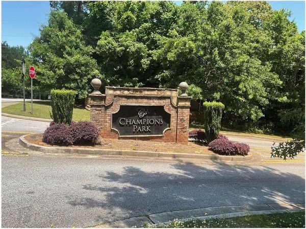 609 Katy Creek , Atlanta, GA 30349