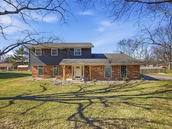 9725 Sheehan Road, Centerville, OH 45458