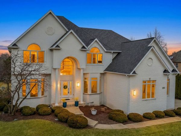 2347 Bird Lane, Batavia, IL 60510