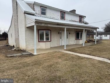 3959 WARM SPRING ROAD, CHAMBERSBURG, PA 17202