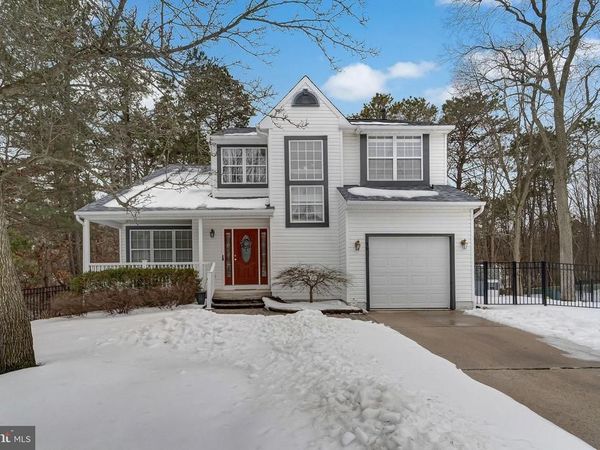 39 W ANNAPOLIS DRIVE, SICKLERVILLE, NJ 08081