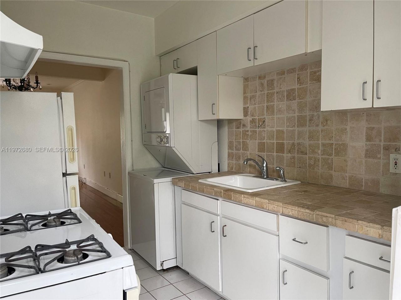 4780 Pine Tree Dr, Unit 8, Miami Beach, FL 33140 Photo