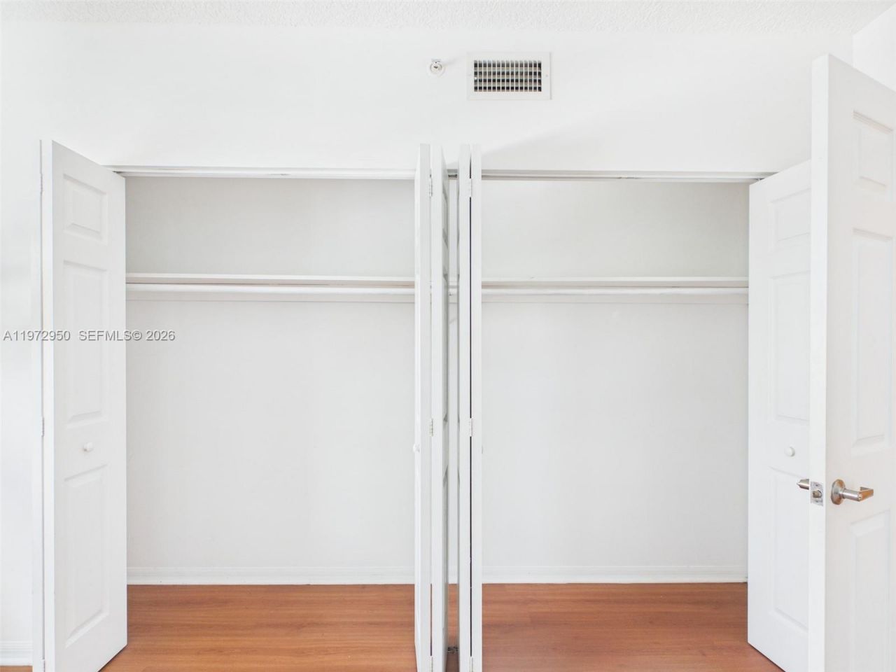 275 NE 18th St, Unit 810, Miami, FL 33132 Photo