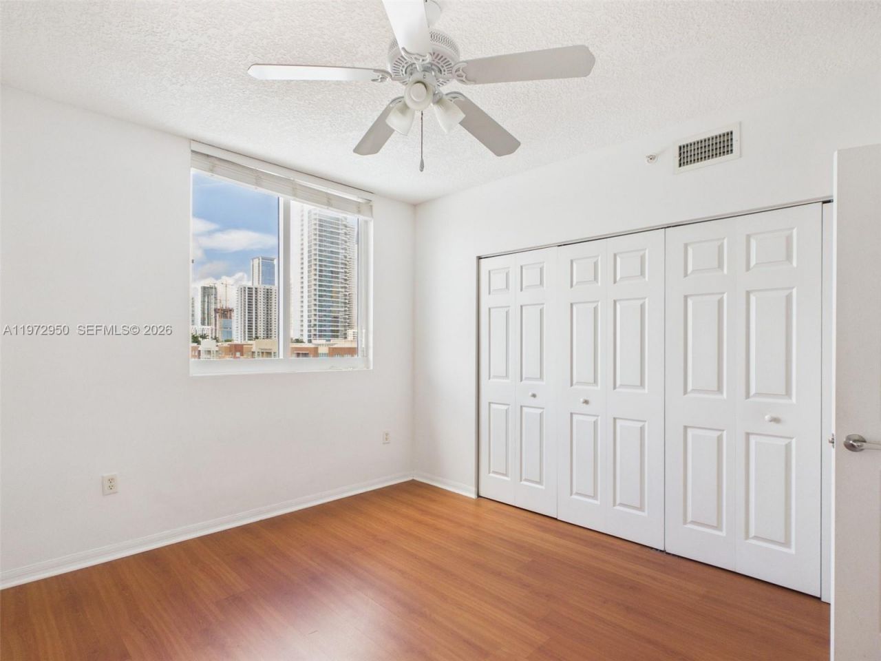 275 NE 18th St, Unit 810, Miami, FL 33132 Photo