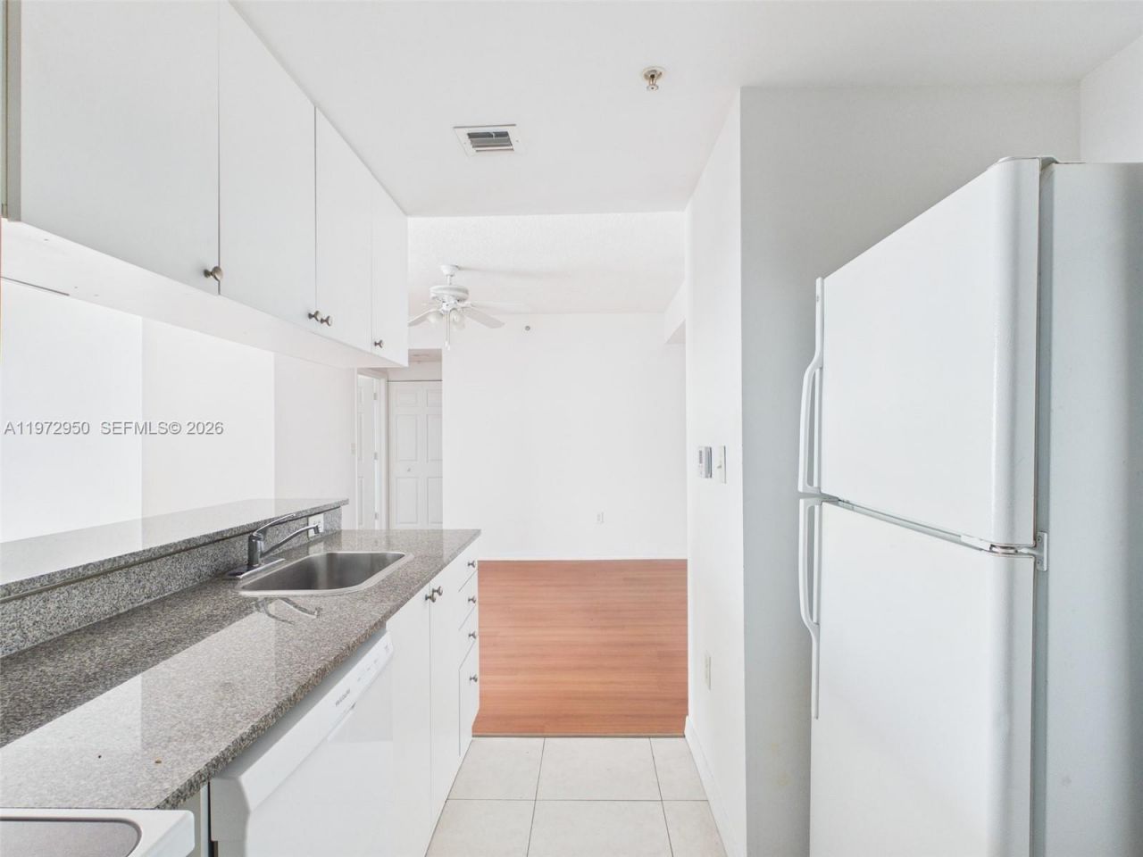 275 NE 18th St, Unit 810, Miami, FL 33132 Photo