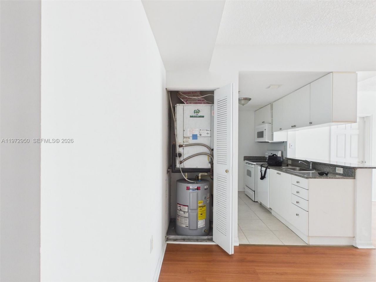 275 NE 18th St, Unit 810, Miami, FL 33132 Photo