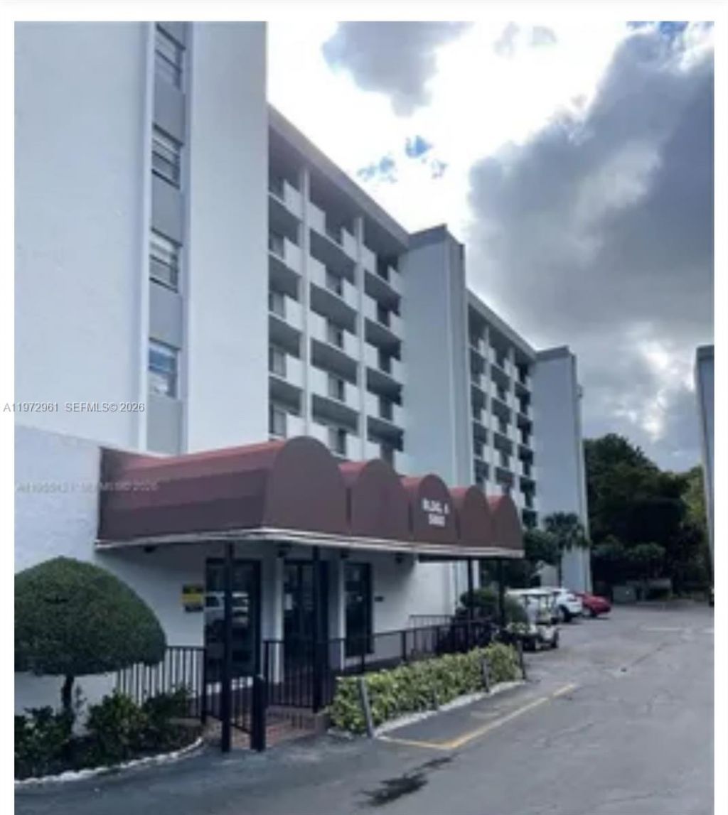 5860 NW 44th St, Unit 208, Lauderhill, FL 33319 Photo