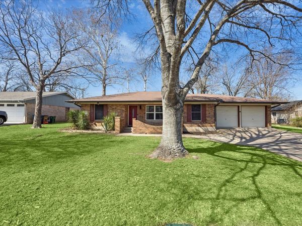 10512 Walnut Bend DR, Austin, TX 78753