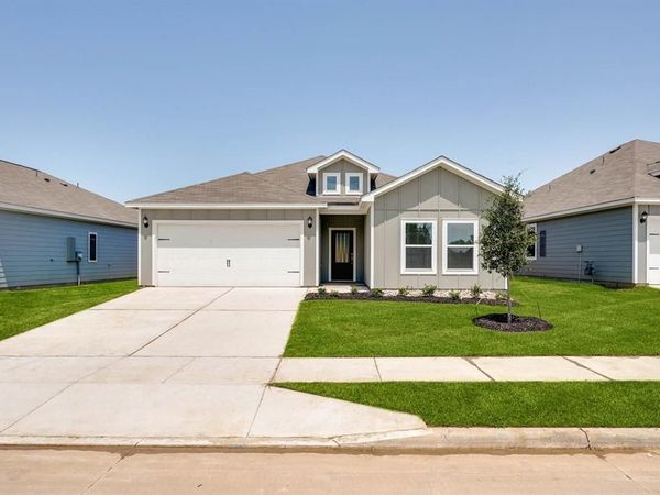 1549 Harvester Drive, Fort Worth, TX 76140