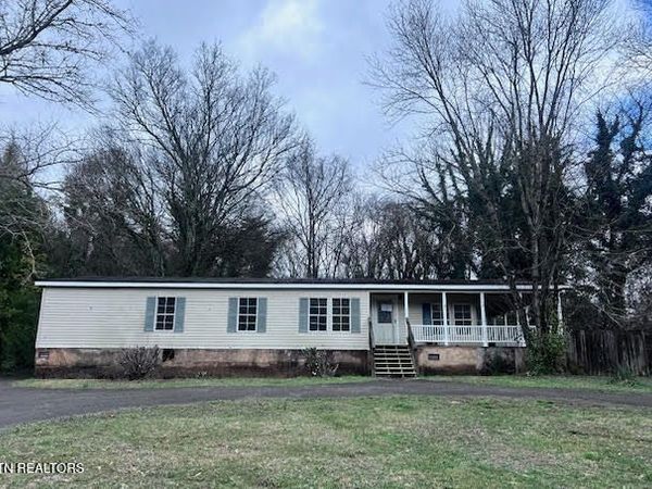 210 Stone Rd, Knoxville, TN 37920
