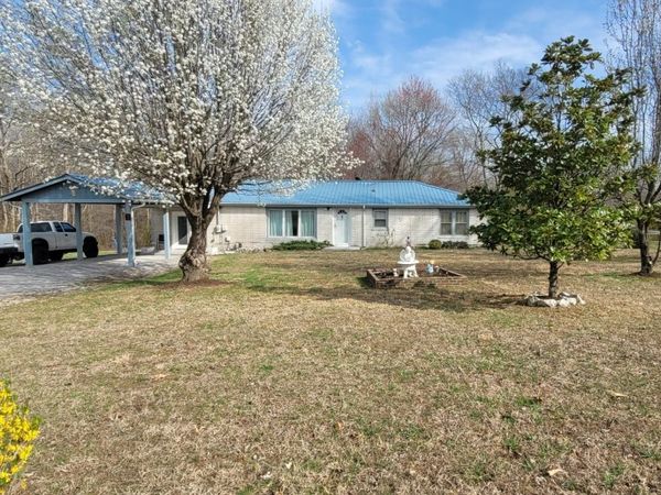 5000 Highway 100, Lyles, TN 37098