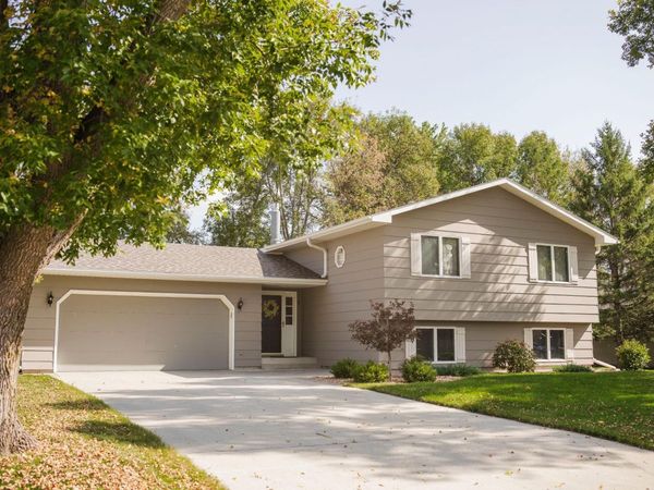 5 Westview Drive, Morris, MN 56267