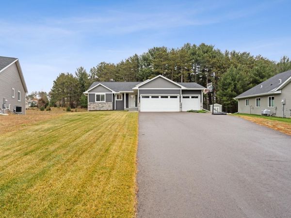 425 Alex Court, Somerset, WI 54025