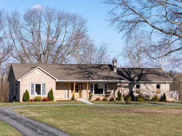 901 RIVERSIDE AVE, GROTTOES, VA 24441