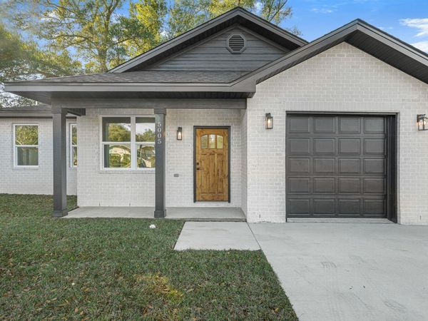 5005 Saufley Field Road, Pensacola, FL 32526
