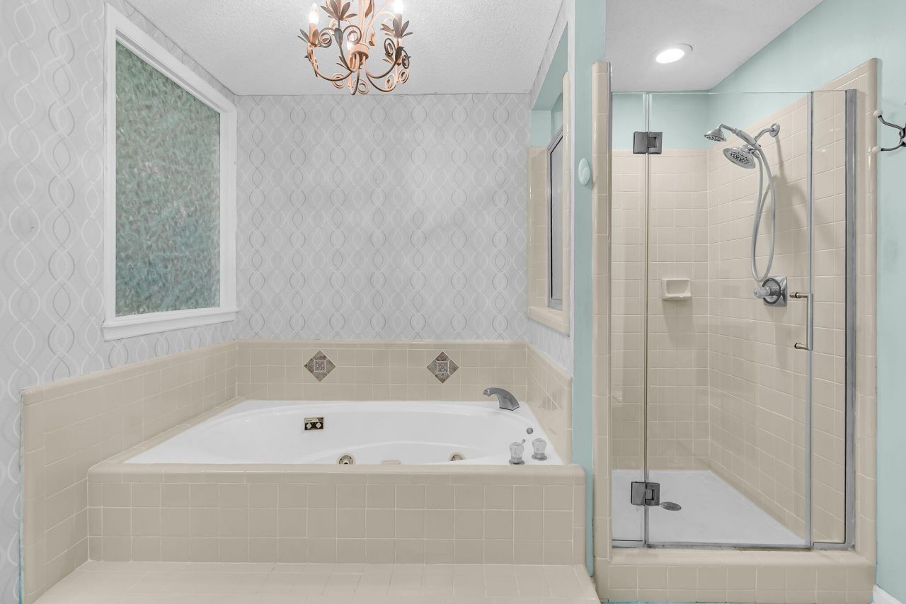 104 Dresden Drive Photo 19