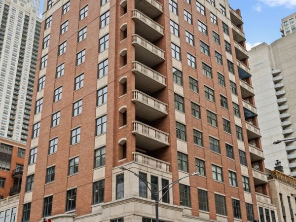 30 W Erie Street , Unit 1002, Chicago, IL 60654