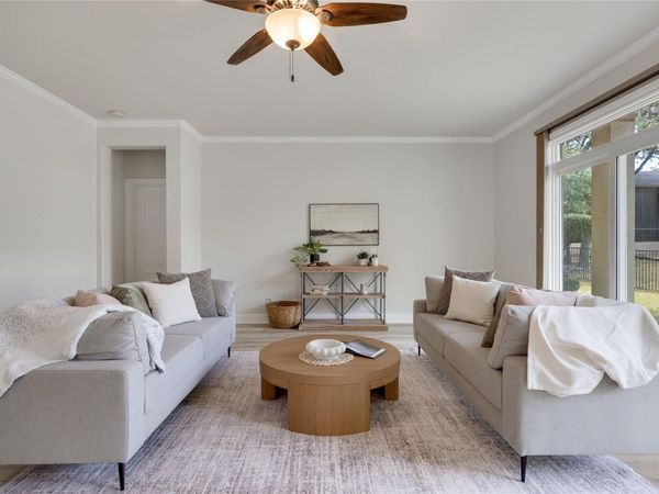 311 Rio Grande LOOP, Georgetown, TX 78633
