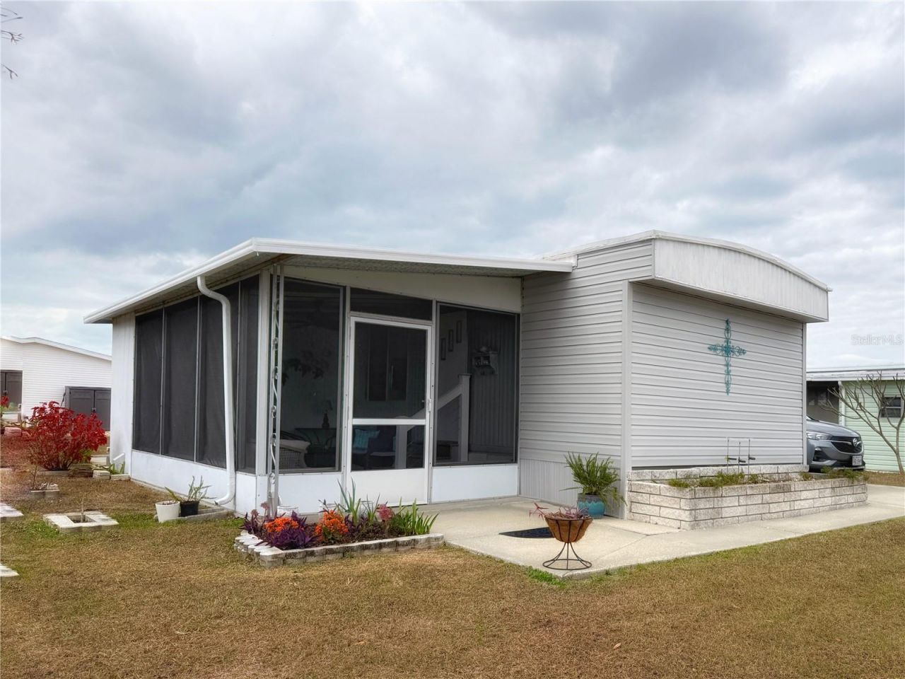 120 Saint Martins Way, Apollo Beach, FL 33572 Main Photo