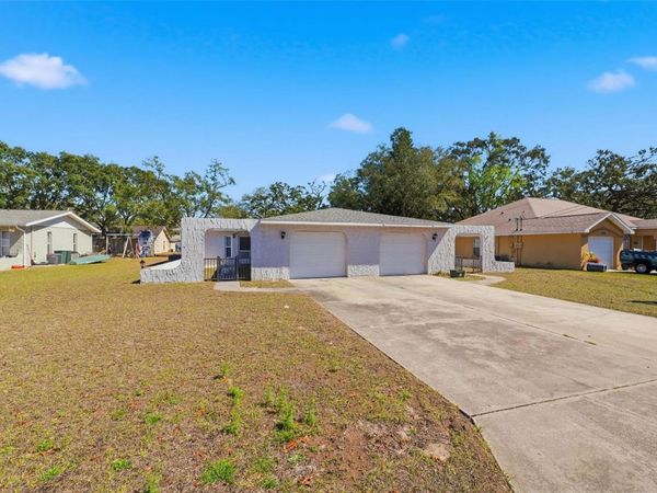 1284 LONDON AVENUE , SPRING HILL, FL 34606