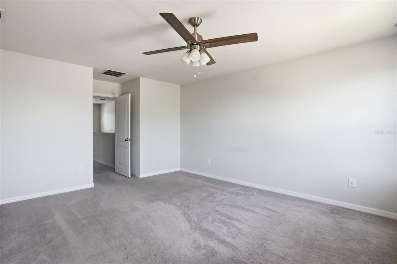 10402 Hawks Landing Drive, Land O Lakes, FL 34638 Photo