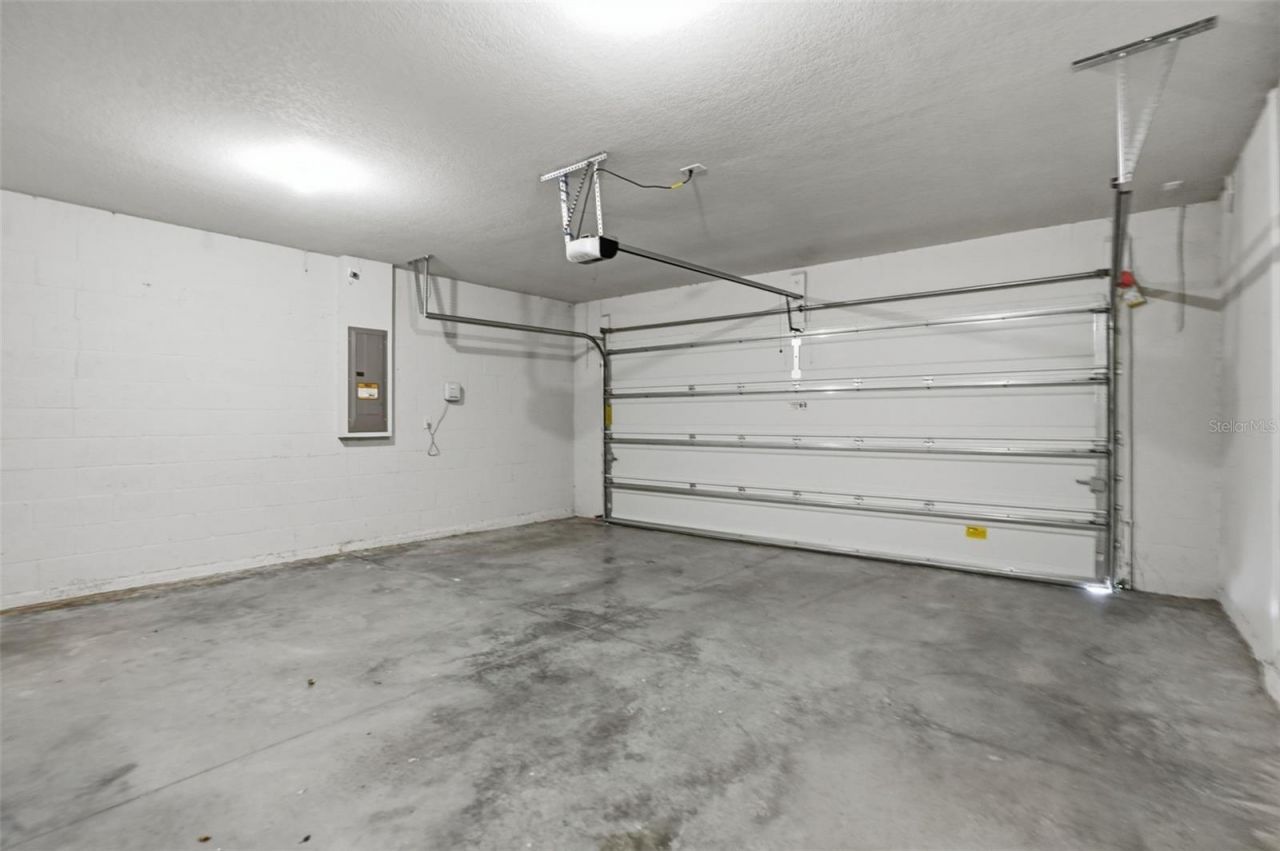 10402 Hawks Landing Drive, Land O Lakes, FL 34638 Photo