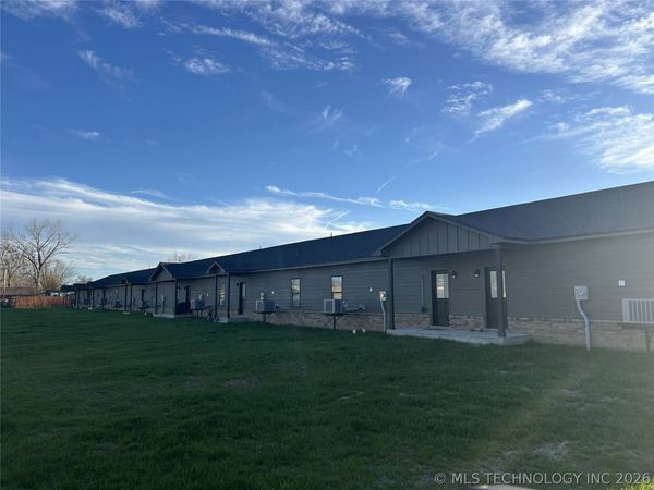 270 NW Electric Avenue , Krebs, OK 74501
