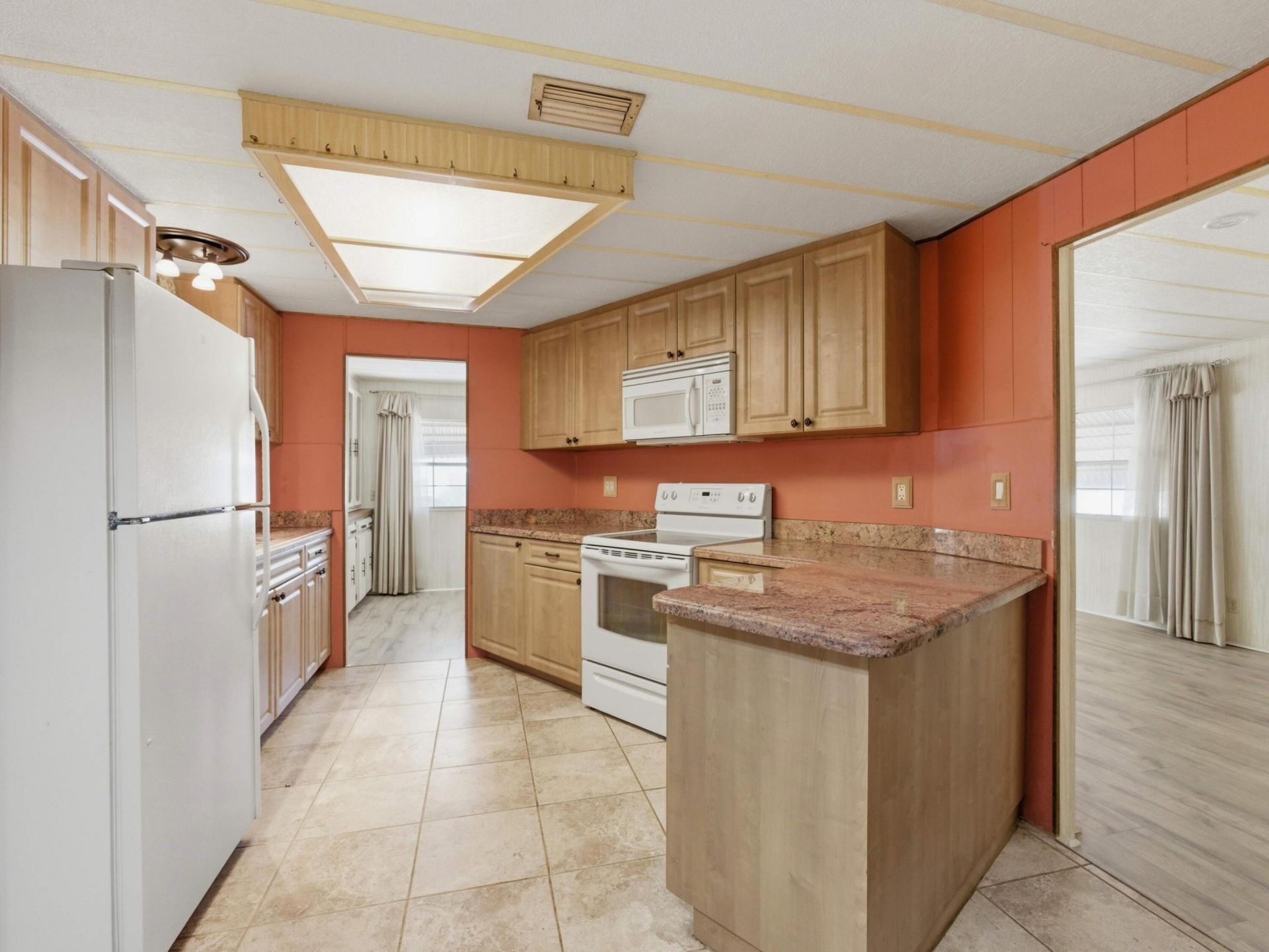 8903 Oak Street, Boynton Beach, FL 33436 Photo