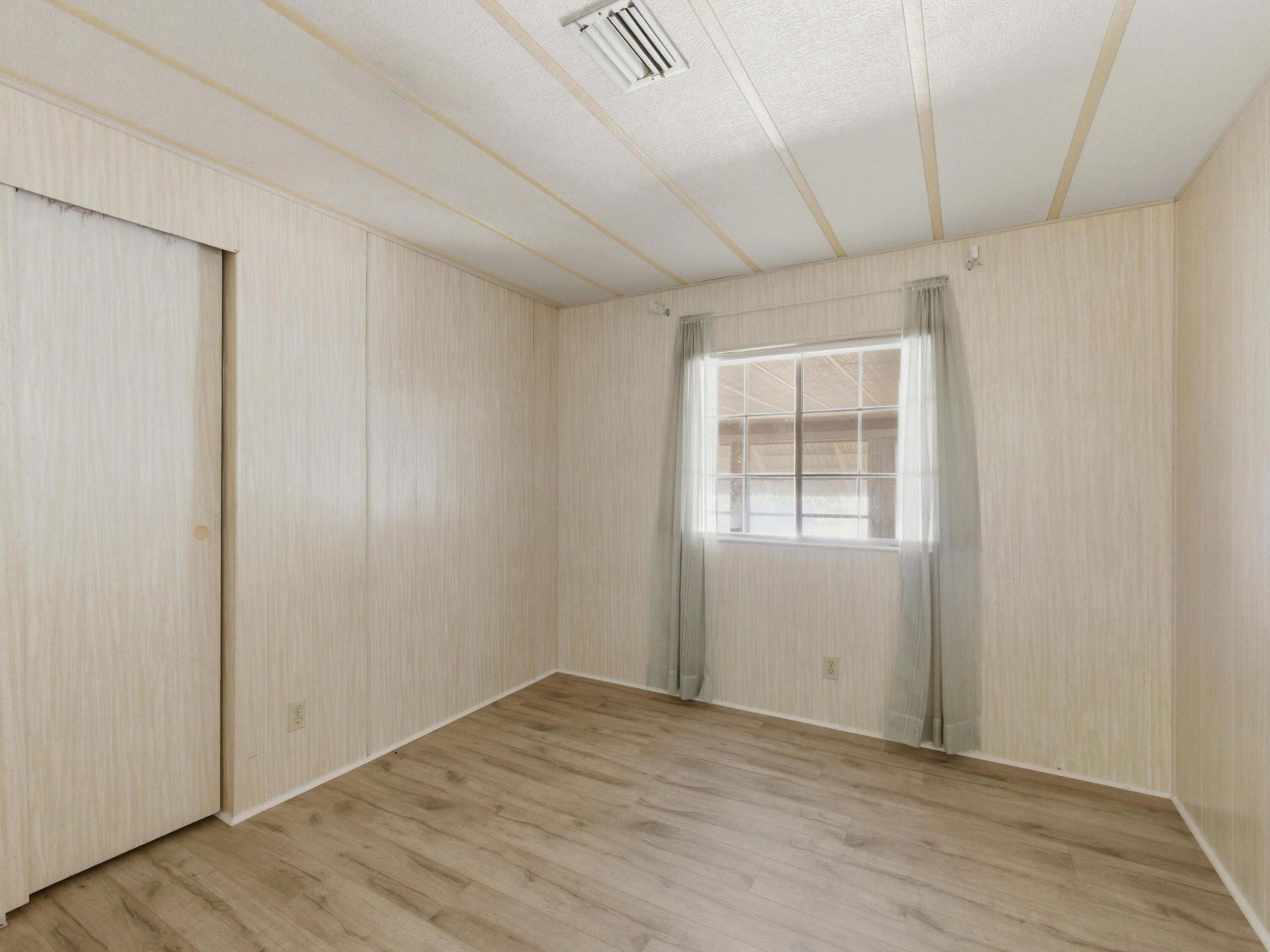 8903 Oak Street, Boynton Beach, FL 33436 Photo