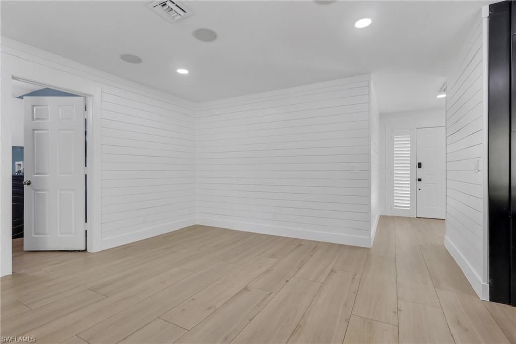 10450 Windsor Way, Naples, FL 34109 Photo