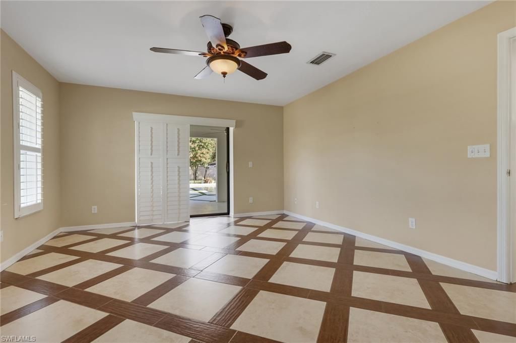 10450 Windsor Way, Naples, FL 34109 Photo